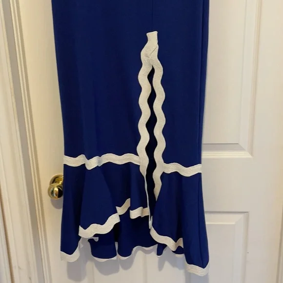 Venus strapless gown size 12 new - Picture 3 of 5